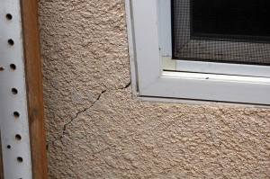 Stucco Wall Cracks Defects
